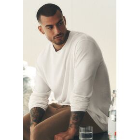 Alo Yoga Cashmere Blend Ever Soft Long Sleeve Crew - Ivory in Kuwait