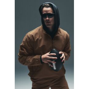 Alo Yoga Light Weight Takeaway Track Pullover - Java Brown in Kuwait