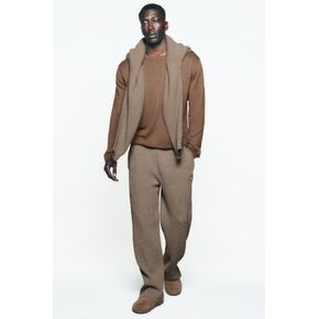 Alo Yoga Waffle Chenille Edition Straight Leg Pant - Gravel in Kuwait
