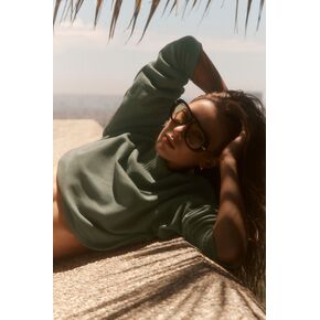Alo Yoga Cropped Serenity Coverup - Bamboo Green in Kuwait