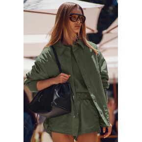 Alo Yoga Socialite Shacket - Bamboo Green in Kuwait