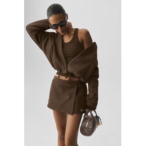 Alo Yoga Alpine Meadow Jacket - Espresso in Kuwait