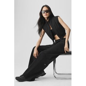 Alo Yoga High-Waist Momentum Straight Leg Pant - Black in Kuwait