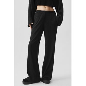Alo Yoga Ribbed Mid-Rise Reset Pant - Black in Kuwait