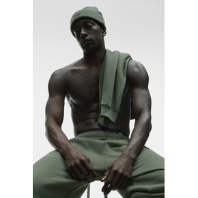 Alo Yoga Notable Beanie - Bamboo Green - Bamboo Green / One Size in Kuwait