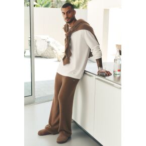Alo Yoga Wool Cashmere New Class Sweatpant - Java Brown in Kuwait