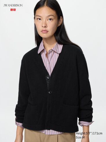 Uniqlo Lambswool V-Neck Short Cardigan in Kuwait