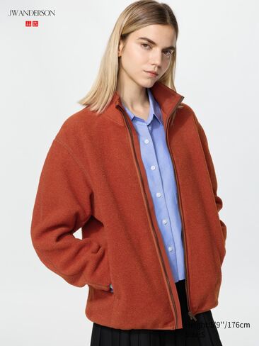 Uniqlo Windproof Fleece Jacket in Kuwait
