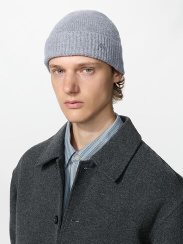 Uniqlo Wool Cashmere Beanie in Kuwait