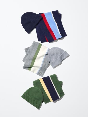 Uniqlo Wool Cashmere Beanie in Kuwait