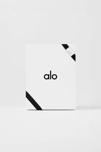 Alo Yoga 24 Days of Wellness Advent Calendar - No Color / One Size in Kuwait