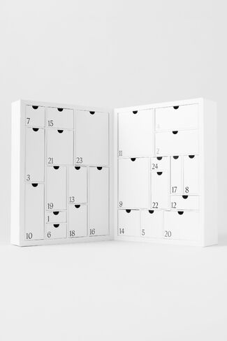 Alo Yoga 24 Days of Wellness Advent Calendar - No Color / One Size in Kuwait