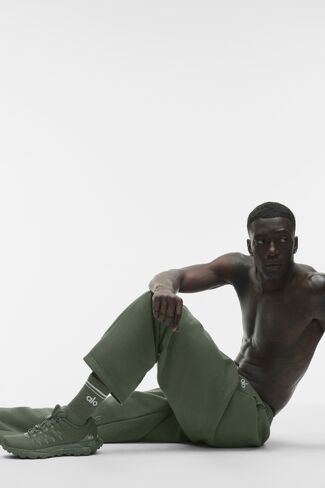 Alo Yoga Unisex Half-Crew Throwback Sock - Bamboo Green/White in Kuwait