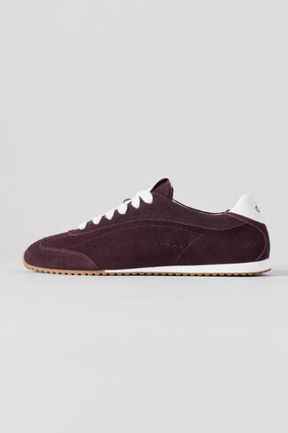 Alo Yoga ALO Sunset Sneaker (Unisex) - Rich Bordeaux in Kuwait