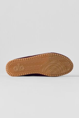 Alo Yoga ALO Sunset Sneaker (Unisex) - Rich Bordeaux in Kuwait
