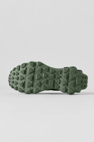Alo Yoga ALO Trail (Unisex) - Bamboo Green in Kuwait