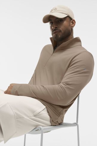 Alo Yoga Conquer 1/4 Zip Reform Long Sleeve - Gravel in Kuwait