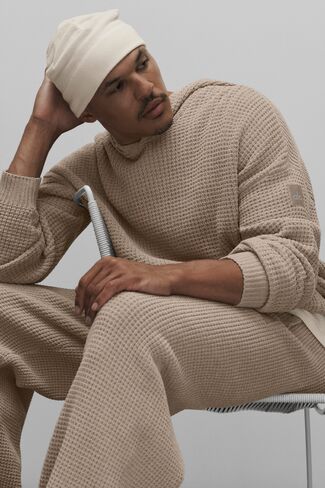 Alo Yoga Waffle Chenille Edition Hoodie - Gravel in Kuwait