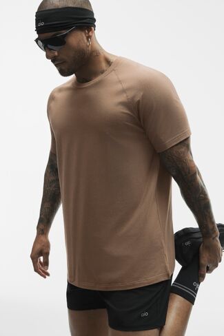 Alo Yoga ALO Vapor Crewneck Short Sleeve - Java Brown in Kuwait