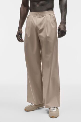 Alo Yoga Suited Trouser - Gravel in Kuwait