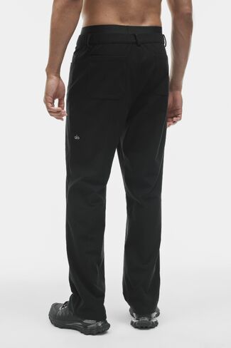 Alo Yoga Conquer Max 4 Pocket Pant - Black in Kuwait