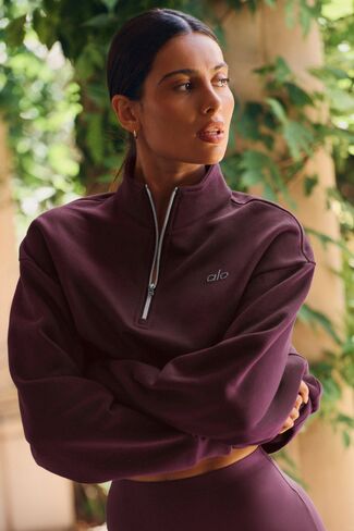 Alo Yoga Accolade 1/4 Zip Pullover - Rich Bordeaux in Kuwait
