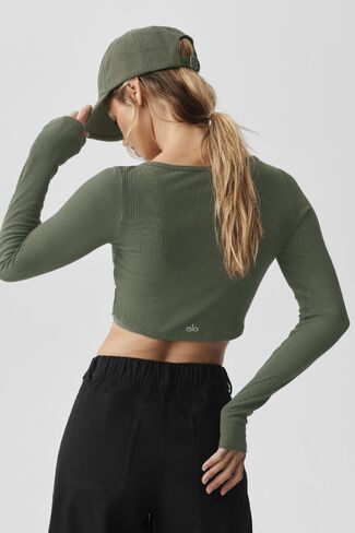 Alo Yoga Ribbed Cropped Whisper Cardigan - Bamboo Green in Kuwait