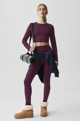 Alo Yoga Alosoft Crop Finesse Long Sleeve - Rich Bordeaux in Kuwait