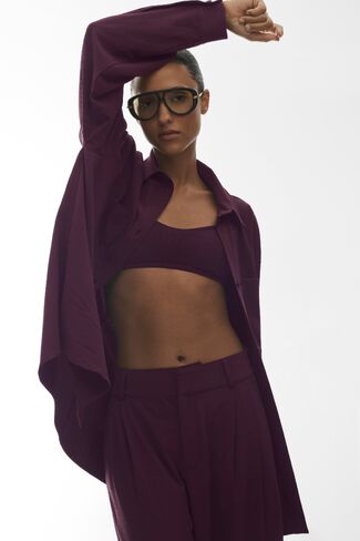 Alo Yoga Dreamscape Button Down Long Sleeve - Rich Bordeaux in Kuwait