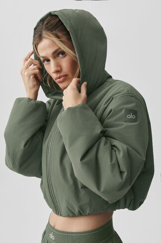 Alo Yoga Cropped Mountain Peak Full-Zip Hoodie - Bamboo Green in Kuwait