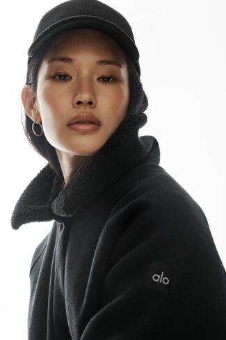 Alo Yoga Alpine Meadow Jacket - Black in Kuwait