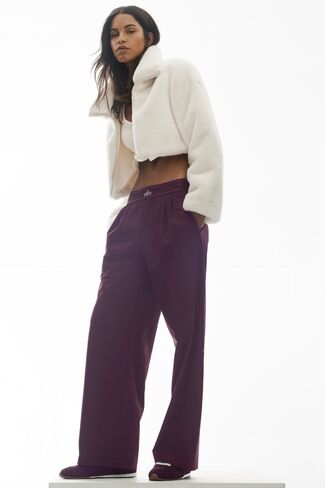 Alo Yoga Faux Fur Cropped Amore Jacket - Ivory in Kuwait