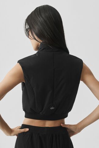 Alo Yoga Momentum Vest - Black in Kuwait