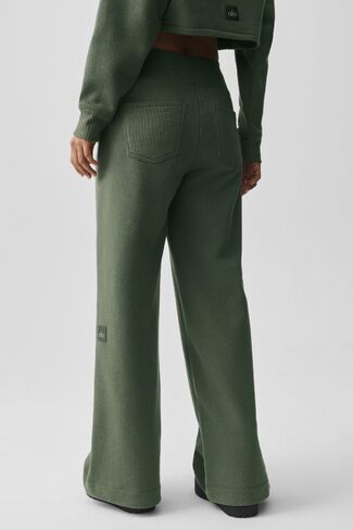 Alo Yoga Serenity Wide Leg Sweatpant - Bamboo Green in Kuwait