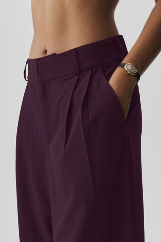 Alo Yoga High-Waist Dreamscape Trouser (Regular) - Rich Bordeaux in Kuwait