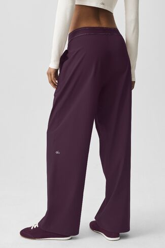 Alo Yoga Suit Up Trouser (Long) - Rich Bordeaux in Kuwait