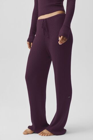 Alo Yoga Sweater Knit Mid-Rise Unwind Wide Leg Pant - Rich Bordeaux in Kuwait