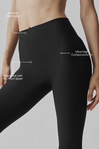 Alo Yoga Airlift High-Waist 7/8 Techlux Legging - Black in Kuwait