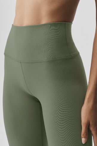 Alo Yoga High-Waist Airbrush Legging - Bamboo Green in Kuwait