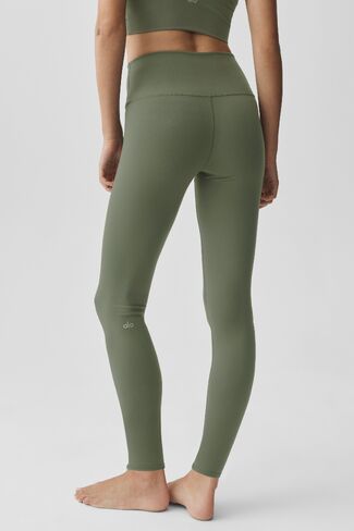 Alo Yoga 7/8 High-Waist Airbrush Legging - Bamboo Green in Kuwait