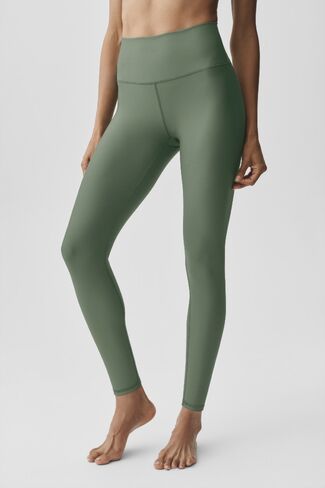 Alo Yoga 7/8 High-Waist Airlift Legging - Bamboo Green in Kuwait