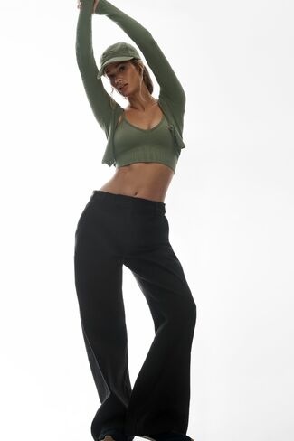 Alo Yoga Seamless Modal Ribbed Delight Bralette - Bamboo Green in Kuwait