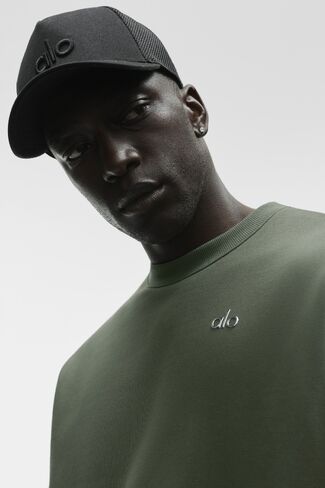 Alo Yoga Accolade Crew Neck Pullover - Bamboo Green in Kuwait