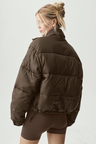 Alo Yoga Cold Front Puffer Jacket - Espresso in Kuwait