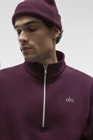 Alo Yoga Accolade 1/4 Zip Pullover - Rich Bordeaux in Kuwait