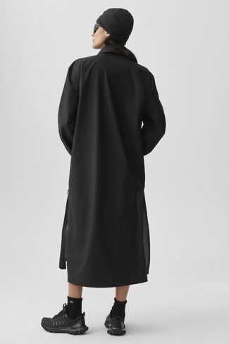 Alo Yoga Alpha Shell Long Coat - Black in Kuwait