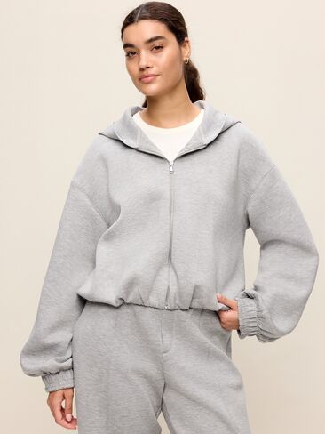 Old Navy Bounce Fleece Bubble-Hem Hoodie Sweatshirt - Heather Gray in Kuwait