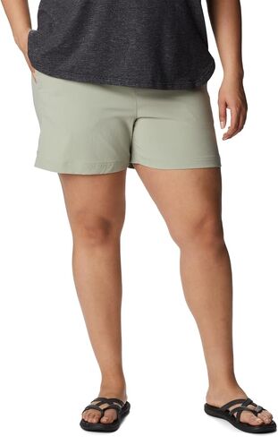 Columbia Women's On The Go Short in Kuwait