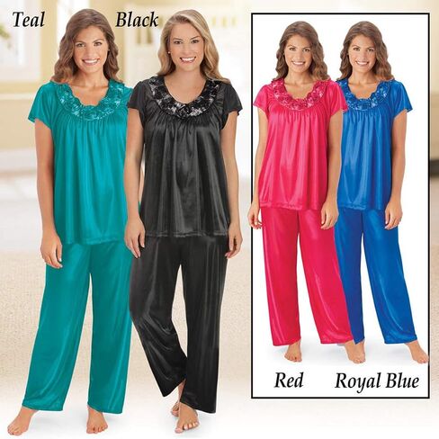 Collections Etc Rose Trim Short Sleeve Pajama Set in Kuwait