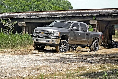 طقم رفع Rough Country 6 بوصات مع دعامات N3 لـ 07-13 Chevy/GMC 1500 4WD - 23633 in Saudi Arabia